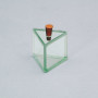 PRISME EQUILATERAL EN CUVE